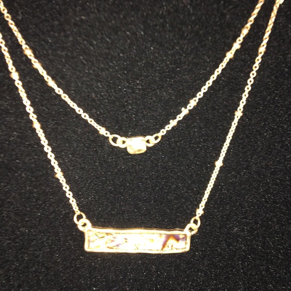 Gold tone choker with slate colored insert - Picture 4 of 4